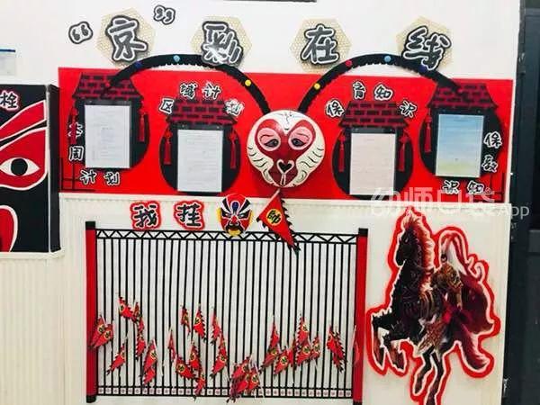 Urban Decay燃色妆酷街区 限时登陆深圳万象天地潮能无限一触即燃